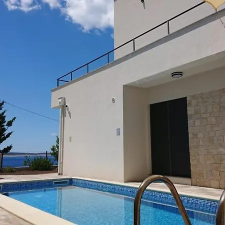 Horizon Daire Starigrad Paklenica