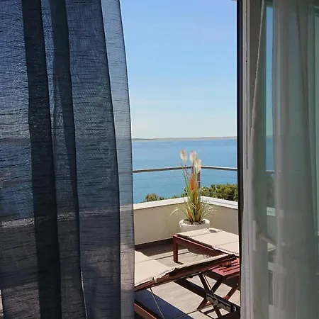 Horizon * 斯塔利格拉德-帕克利尼卡